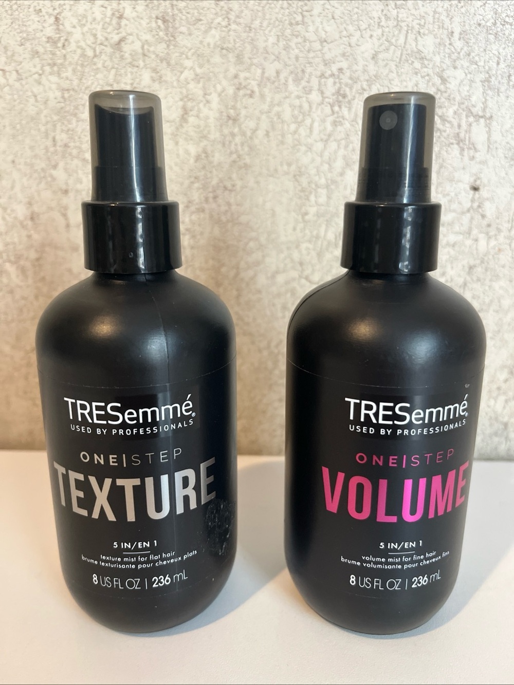 TRESemmé One Step Texture & Volume Spray - Black